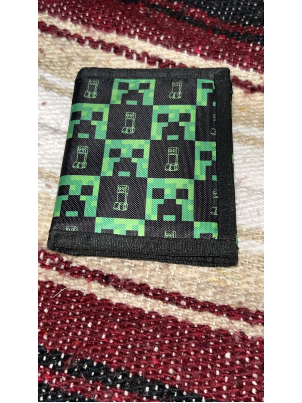 Men's Minecraft Creeper Trifold Wallet Black Green One Size